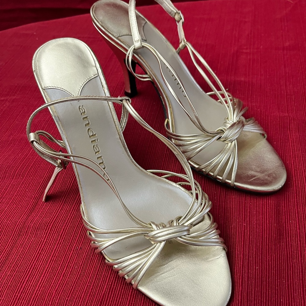 Andiamo Strappy Glaze Sandals/ Black Bundle/ - Picture 2 of 4